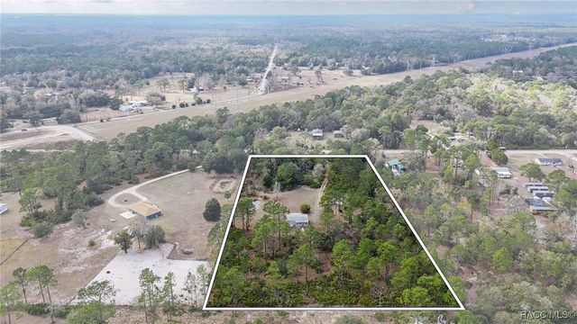 4403 N Elm Drive, Crystal River, FL 34428