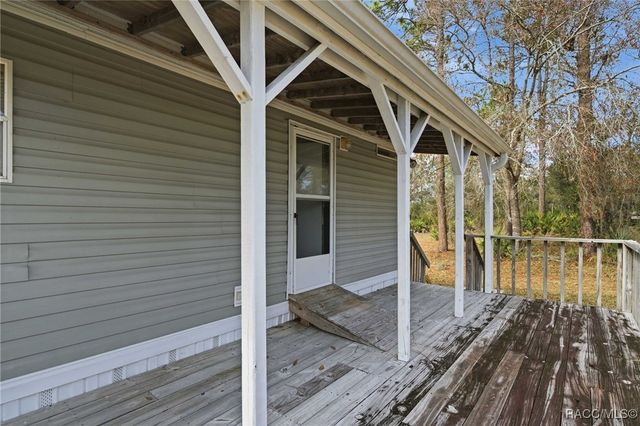 4403 N Elm Drive, Crystal River, FL 34428