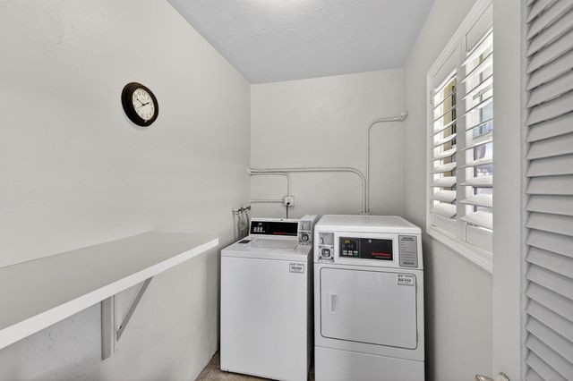 2110 NE 42nd Street 4b, Lighthouse Point, FL 33064
