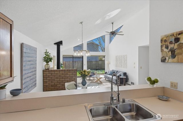 124 93rd Street SE, Everett, WA 98208