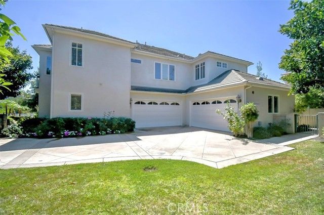 19 Rosana Way, Laguna Hills, CA 92679