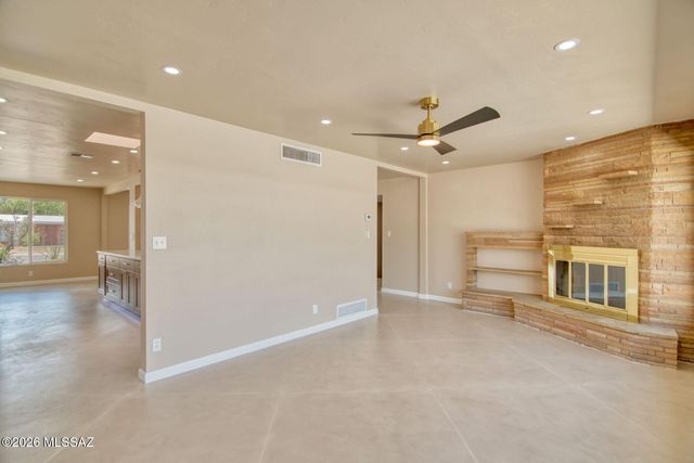 6625 E Paseo San Ciro, Tucson, AZ 85710