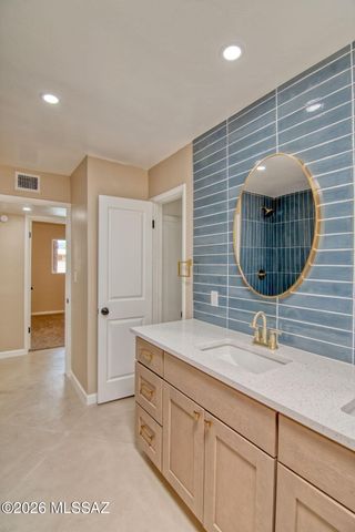 6625 E Paseo San Ciro, Tucson, AZ 85710