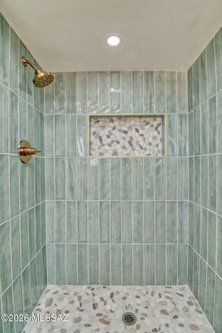 6625 E Paseo San Ciro, Tucson, AZ 85710