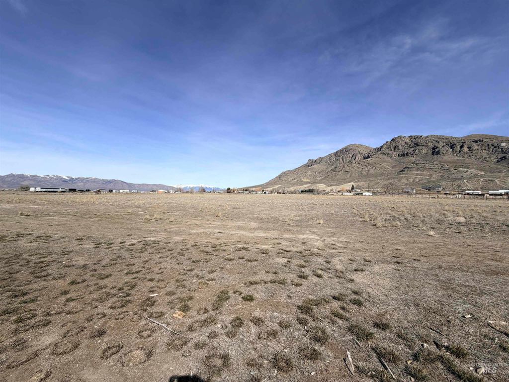 TBD W 2500 N, Arco, ID 83231 photo 2