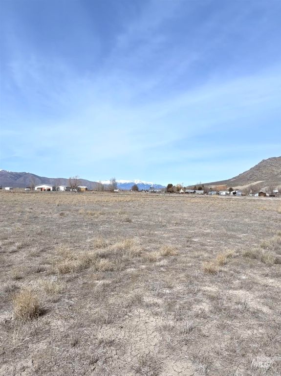 TBD W 2500 N, Arco, ID 83231 photo 4