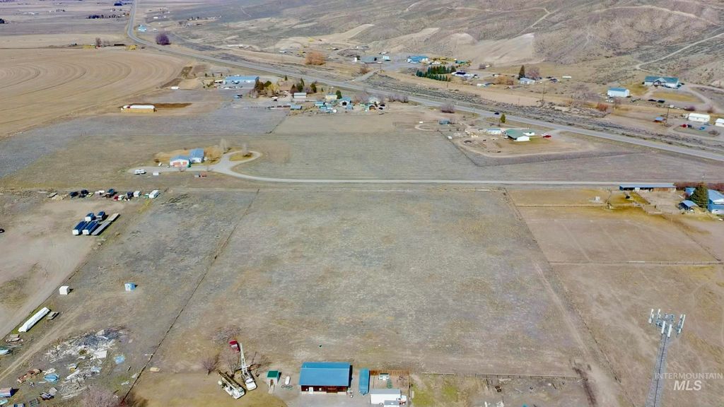 TBD W 2500 N, Arco, ID 83231 photo 5