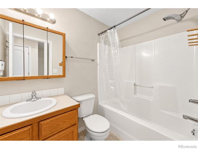 881 E 20th St Rd, Greeley, CO 80631