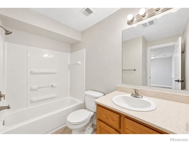 881 E 20th St Rd, Greeley, CO 80631