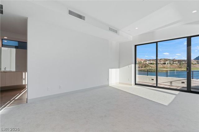 66 Lakefront Drive, Henderson, NV 89011