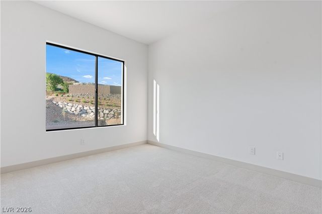 66 Lakefront Drive, Henderson, NV 89011