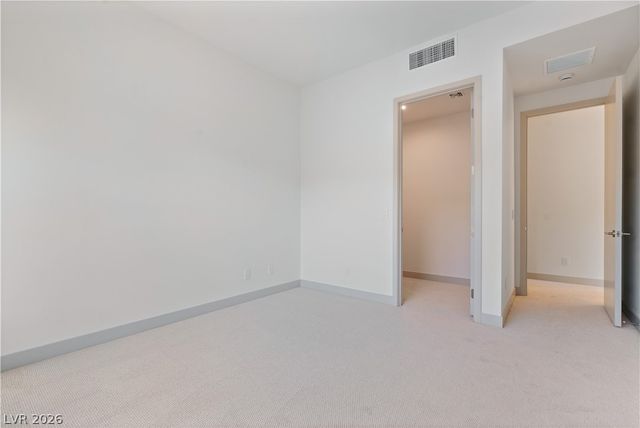 66 Lakefront Drive, Henderson, NV 89011