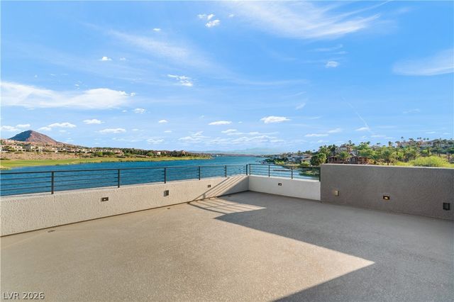 66 Lakefront Drive, Henderson, NV 89011