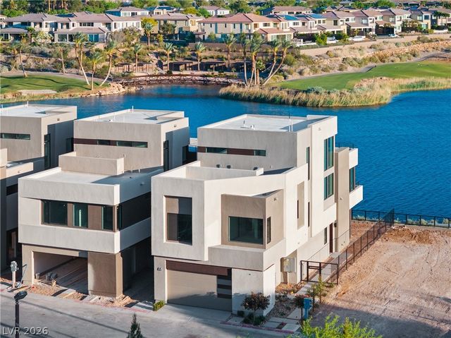 66 Lakefront Drive, Henderson, NV 89011