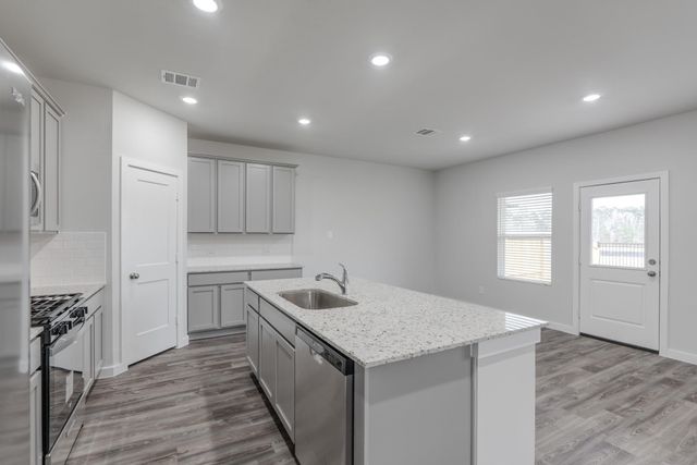 7843 Alset Drive, Magnolia, TX 77354