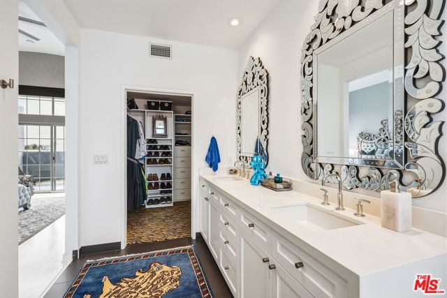 5400 Playa Vista Drive 23, Los Angeles, CA 90094