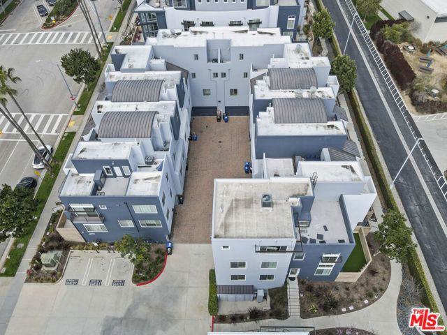 5400 Playa Vista Drive 23, Los Angeles, CA 90094