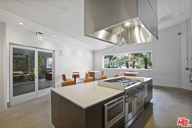5400 Playa Vista Drive 23, Los Angeles, CA 90094