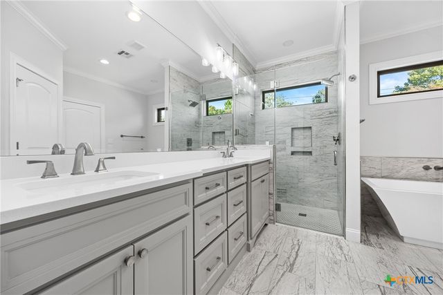 10317 Fallen Leaf Drive, Waco, TX 76712