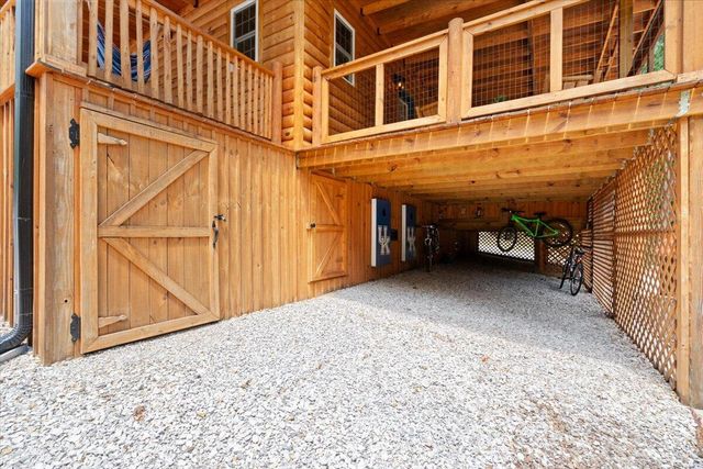 259 Heavenly Lane, Frenchburg, KY 40322