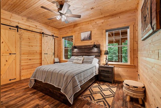 259 Heavenly Lane, Frenchburg, KY 40322