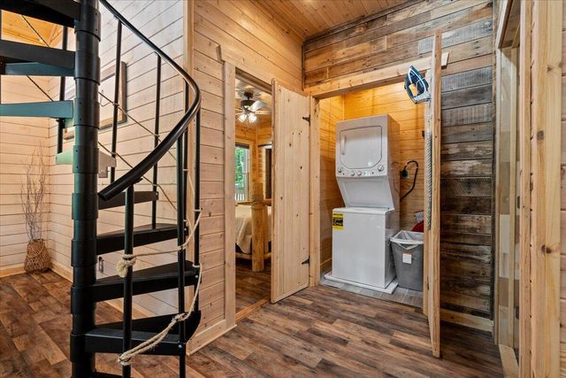 259 Heavenly Lane, Frenchburg, KY 40322
