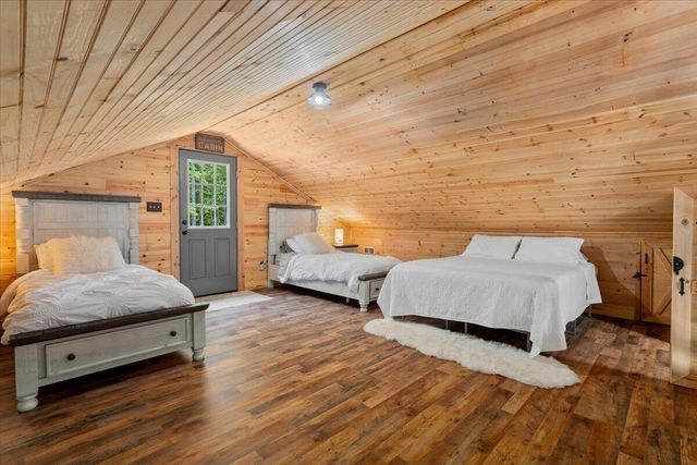 259 Heavenly Lane, Frenchburg, KY 40322