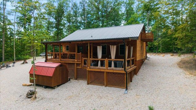 259 Heavenly Lane, Frenchburg, KY 40322