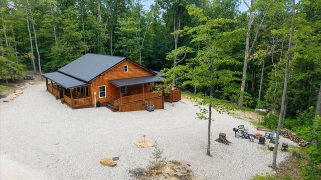 259 Heavenly Lane, Frenchburg, KY 40322