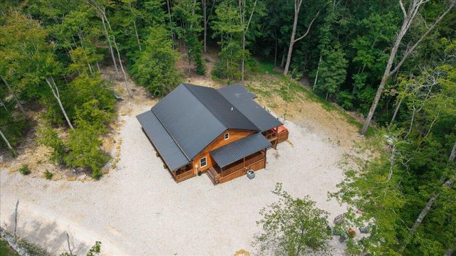 259 Heavenly Lane, Frenchburg, KY 40322
