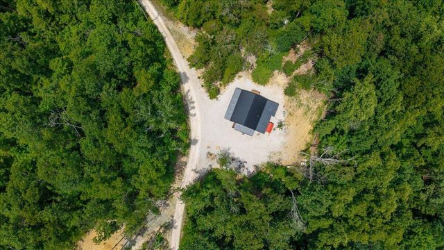 259 Heavenly Lane, Frenchburg, KY 40322