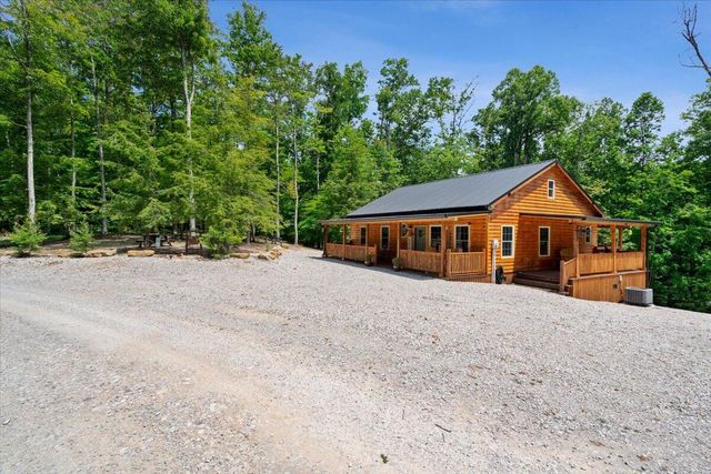 259 Heavenly Lane, Frenchburg, KY 40322