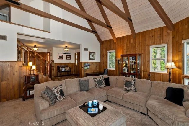 28065 Peninsula North, Lake Arrowhead, CA 92352