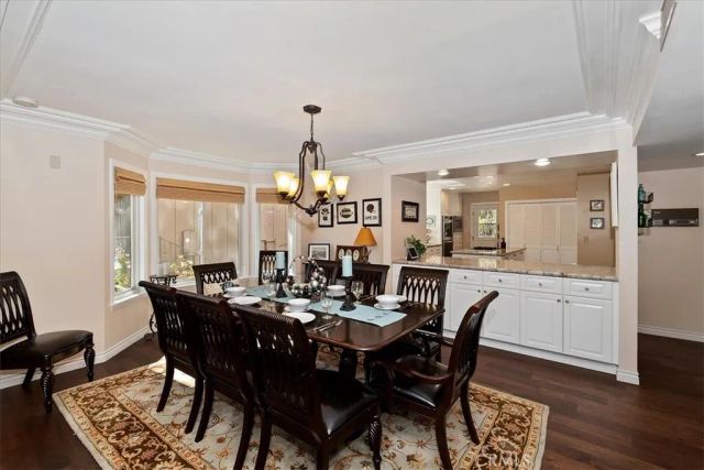 28065 Peninsula North, Lake Arrowhead, CA 92352
