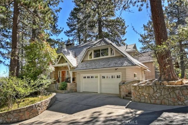 28065 Peninsula North, Lake Arrowhead, CA 92352