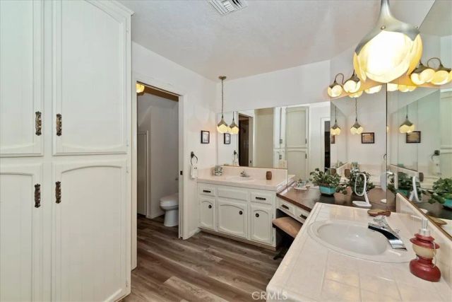 28065 Peninsula North, Lake Arrowhead, CA 92352