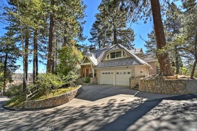 28065 Peninsula North, Lake Arrowhead, CA 92352