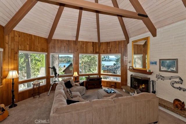28065 Peninsula North, Lake Arrowhead, CA 92352