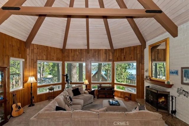 28065 Peninsula North, Lake Arrowhead, CA 92352
