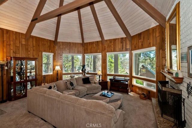 28065 Peninsula North, Lake Arrowhead, CA 92352