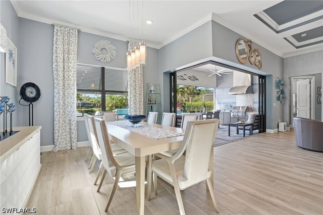 8876 Spotted Towhee DR, Naples, FL 34120