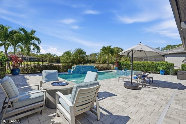 8876 Spotted Towhee DR, Naples, FL 34120