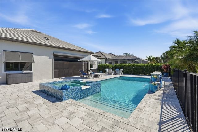 8876 Spotted Towhee DR, Naples, FL 34120