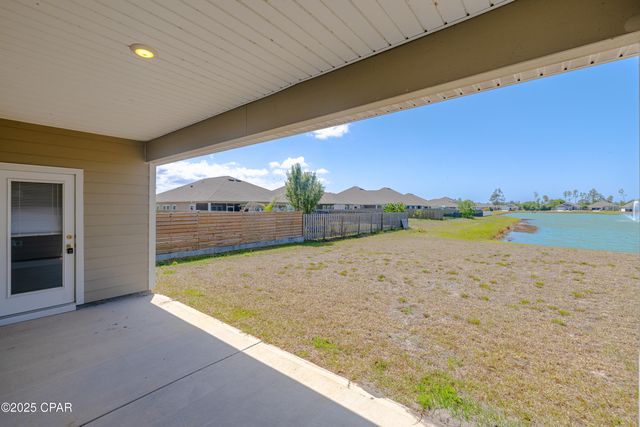 468 Eagle Lake Way, Panama City, FL 32404