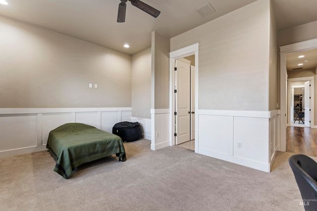 24710 Blessinger, Star, ID 83669