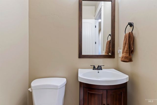 24710 Blessinger, Star, ID 83669