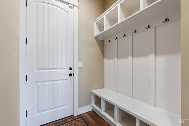 24710 Blessinger, Star, ID 83669