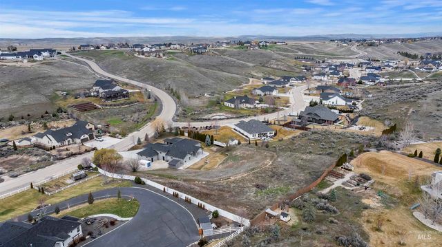 24710 Blessinger, Star, ID 83669