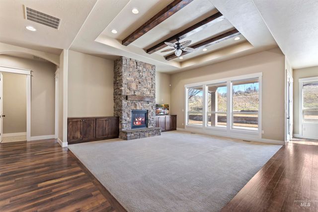 24710 Blessinger, Star, ID 83669