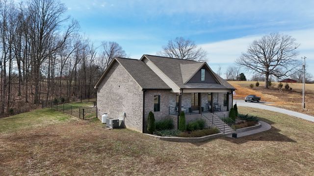 138 Belcher Hollow Rd, Cottontown, TN 37048